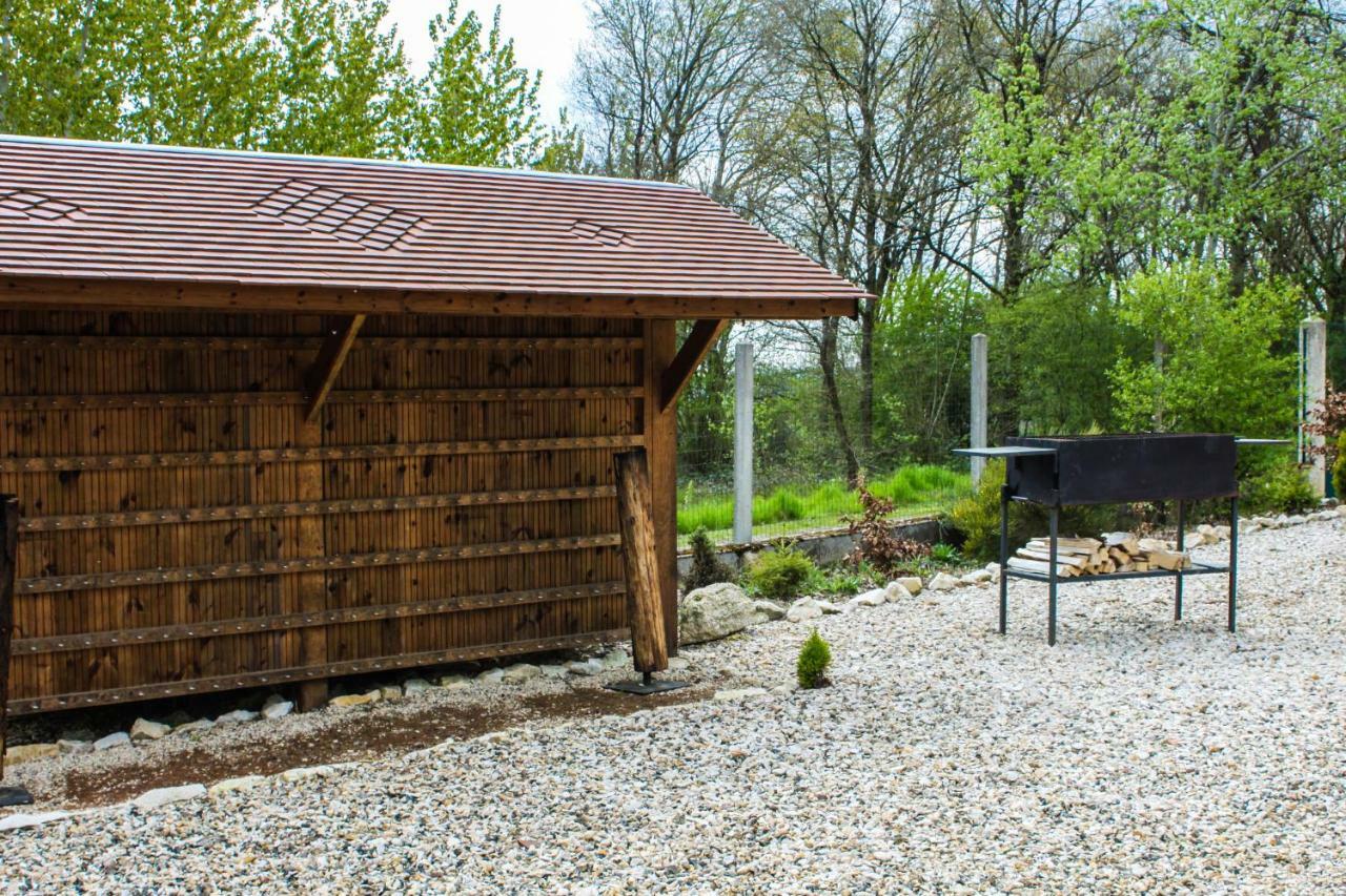 Le Lodge des Bruyères Mont-Notre-Dame Esterno foto